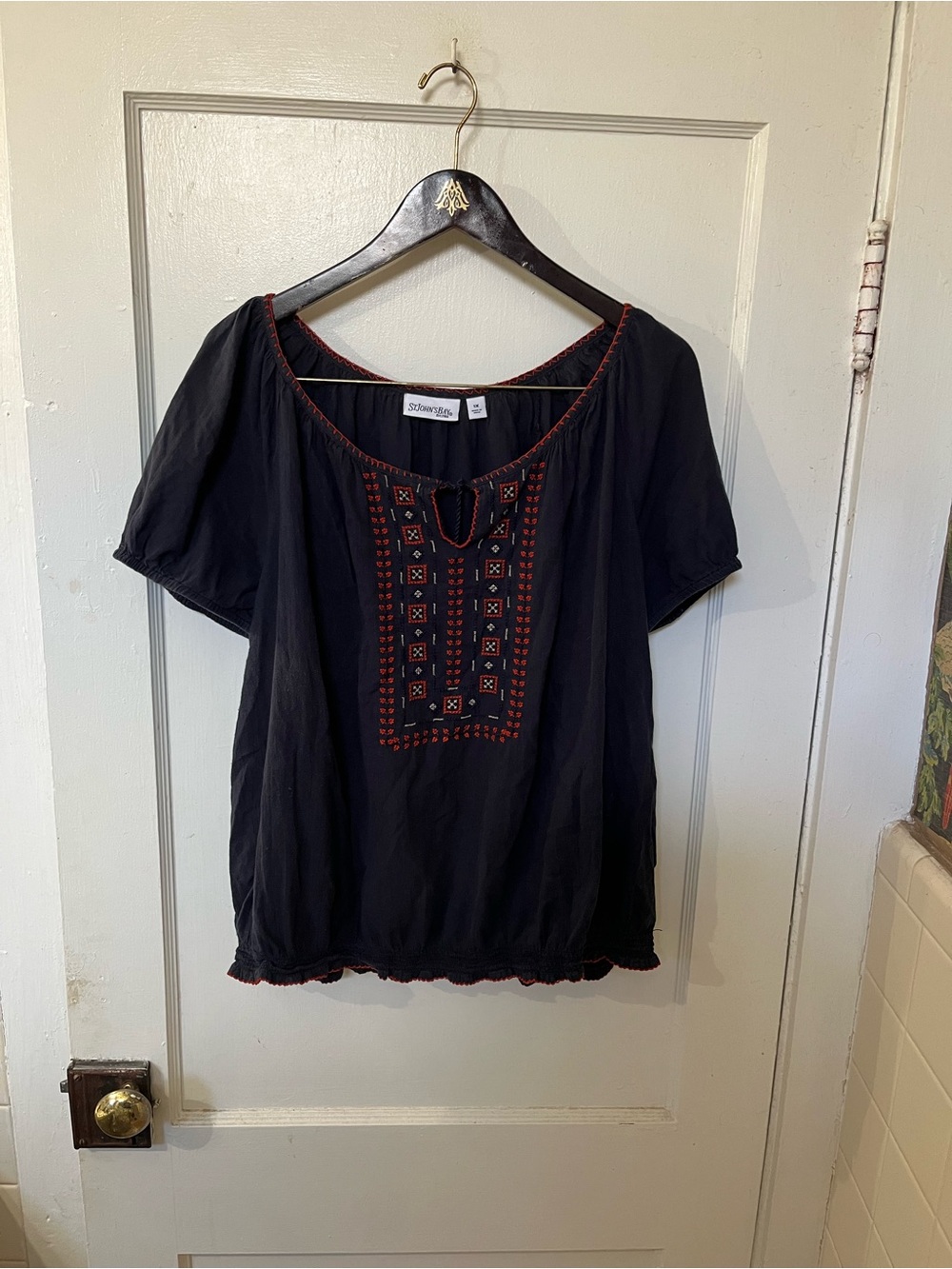 St. John’s Bay Navy Blue Embroidered Boho Peasant Top 1X EUC